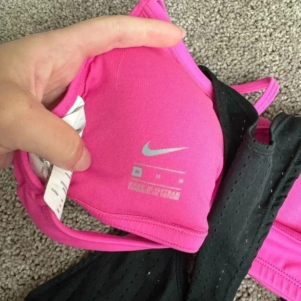 Nike Women's Black and Pink Tank Top - Picture 4 of 4